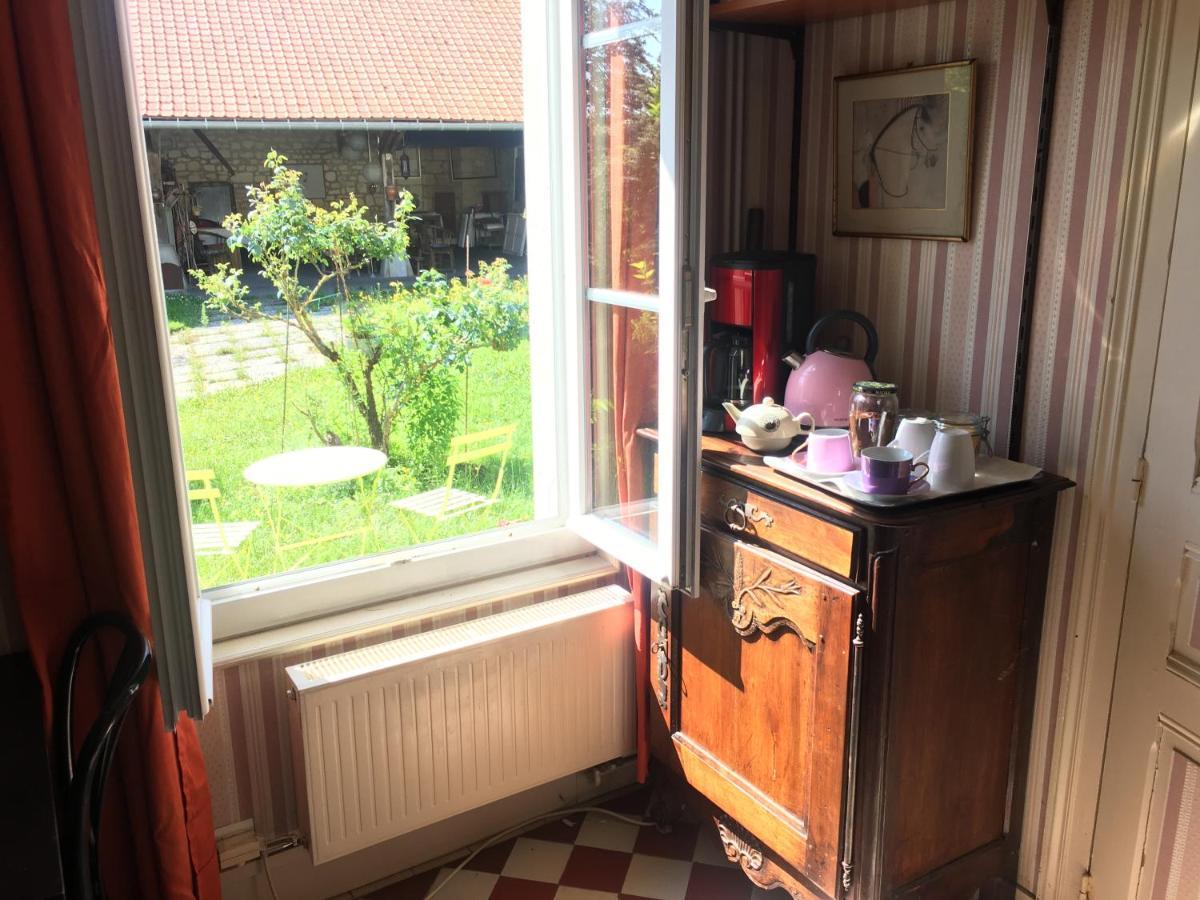 Le Refuge Private Entrance 2/4 Pers Dans Maison 17Eme Siecle.Parking. Calme Autreches ภายนอก รูปภาพ